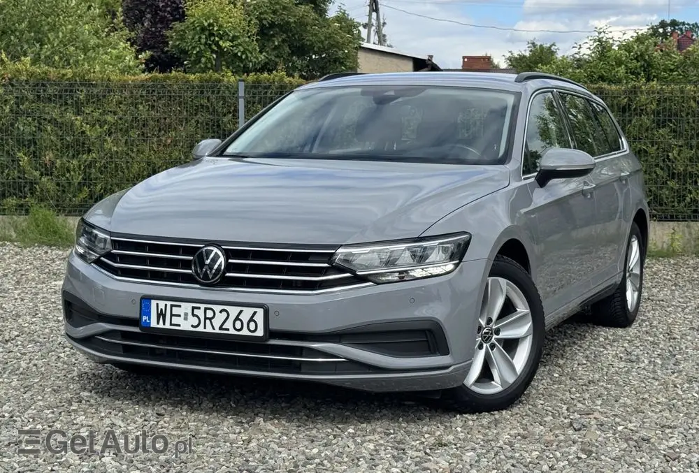 VOLKSWAGEN Passat 2.0 TSI Business DSG