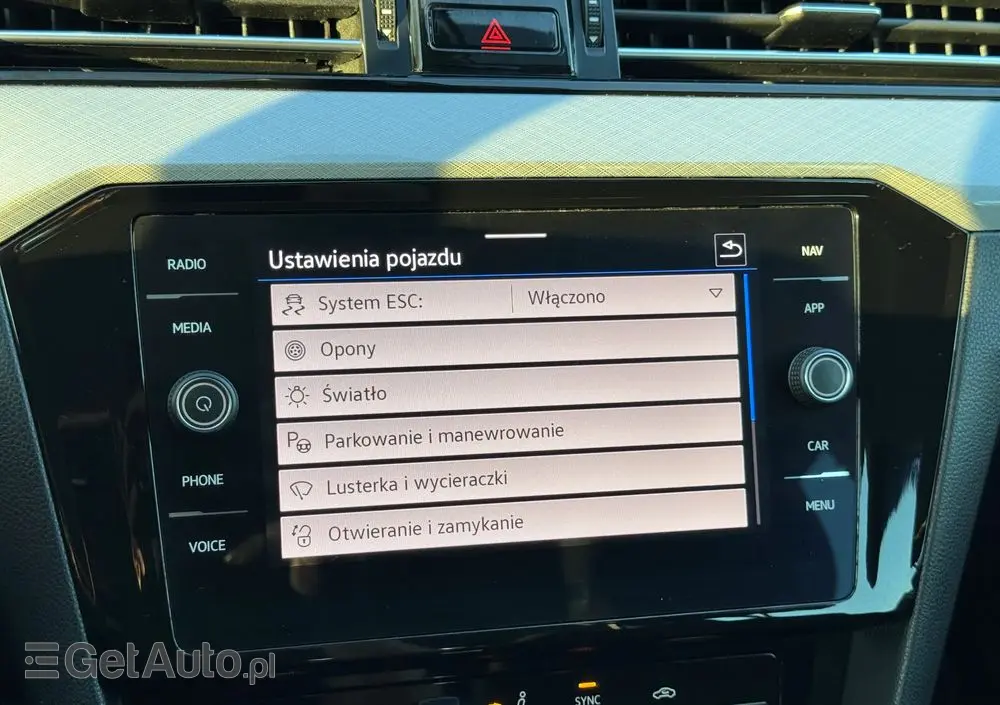 VOLKSWAGEN Passat 2.0 TSI Business DSG