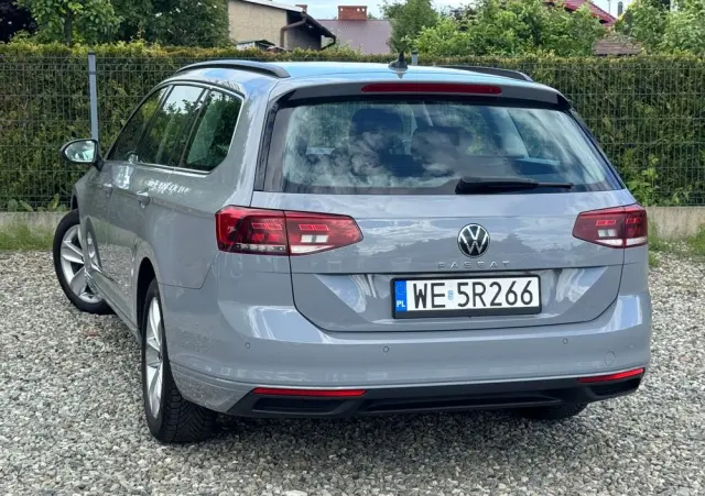 VOLKSWAGEN Passat 2.0 TSI Business DSG
