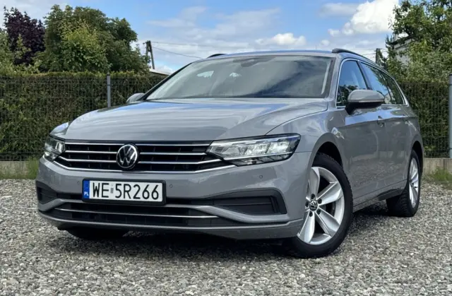 VOLKSWAGEN Passat 2.0 TSI Business DSG