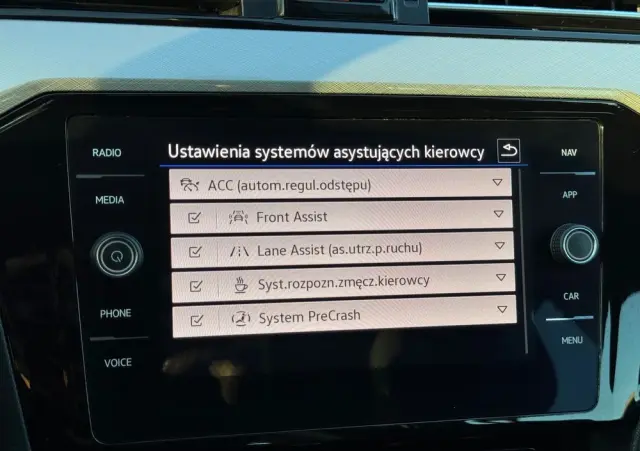 VOLKSWAGEN Passat 2.0 TSI Business DSG