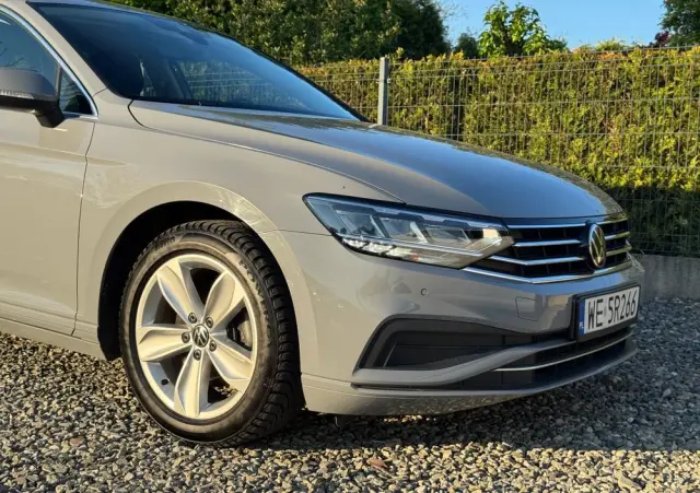 VOLKSWAGEN Passat 2.0 TSI Business DSG
