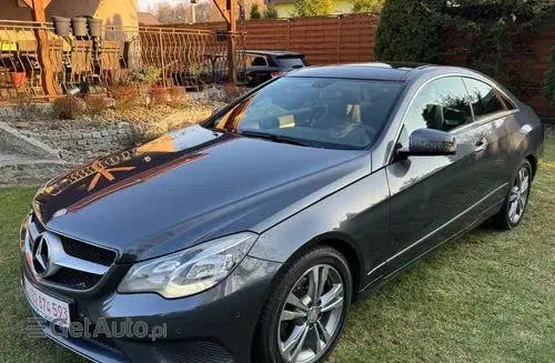 MERCEDES-BENZ Klasa E 