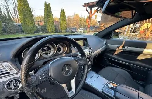 MERCEDES-BENZ Klasa E 