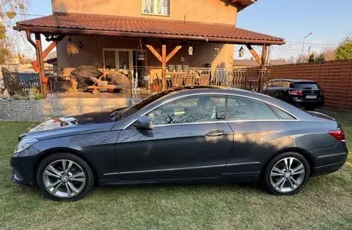 MERCEDES-BENZ Klasa E 
