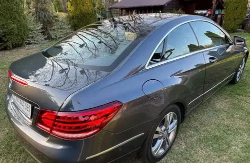 MERCEDES-BENZ Klasa E 