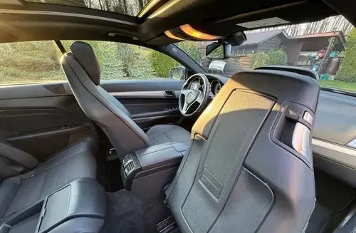 MERCEDES-BENZ Klasa E 