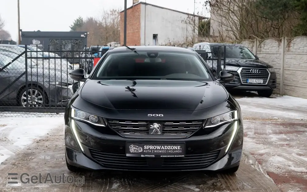 PEUGEOT 508 PureTech 180 EAT8 Allure Pack