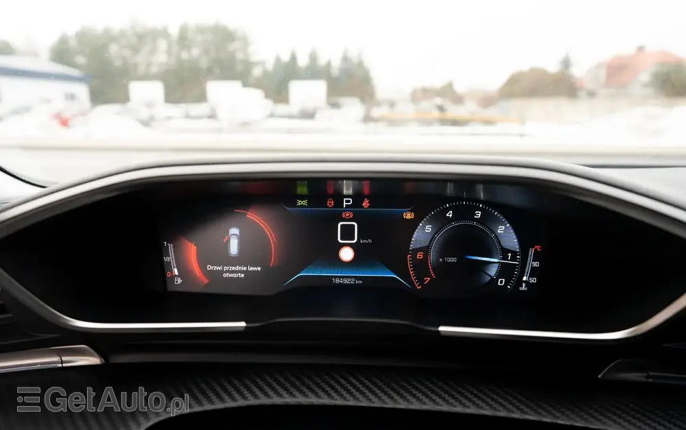 PEUGEOT 508 PureTech 180 EAT8 Allure Pack