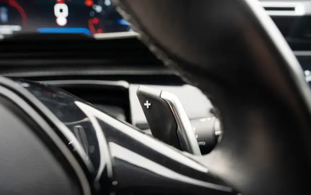 PEUGEOT 508 PureTech 180 EAT8 Allure Pack