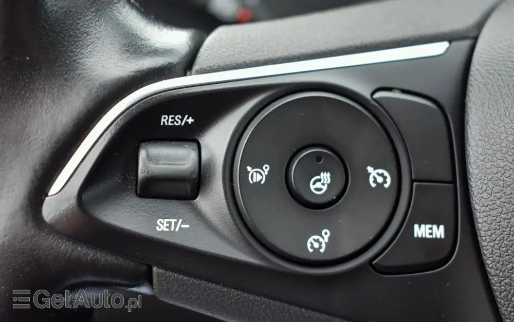 OPEL Grandland X 1.2 T Innovation S&S