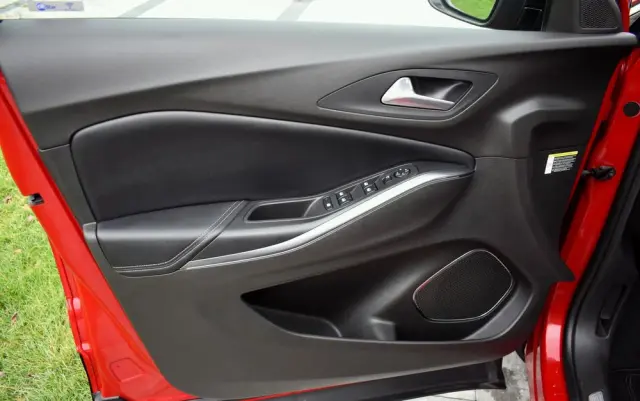 OPEL Grandland X 1.2 T Innovation S&S