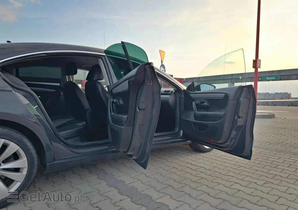 VOLKSWAGEN CC 