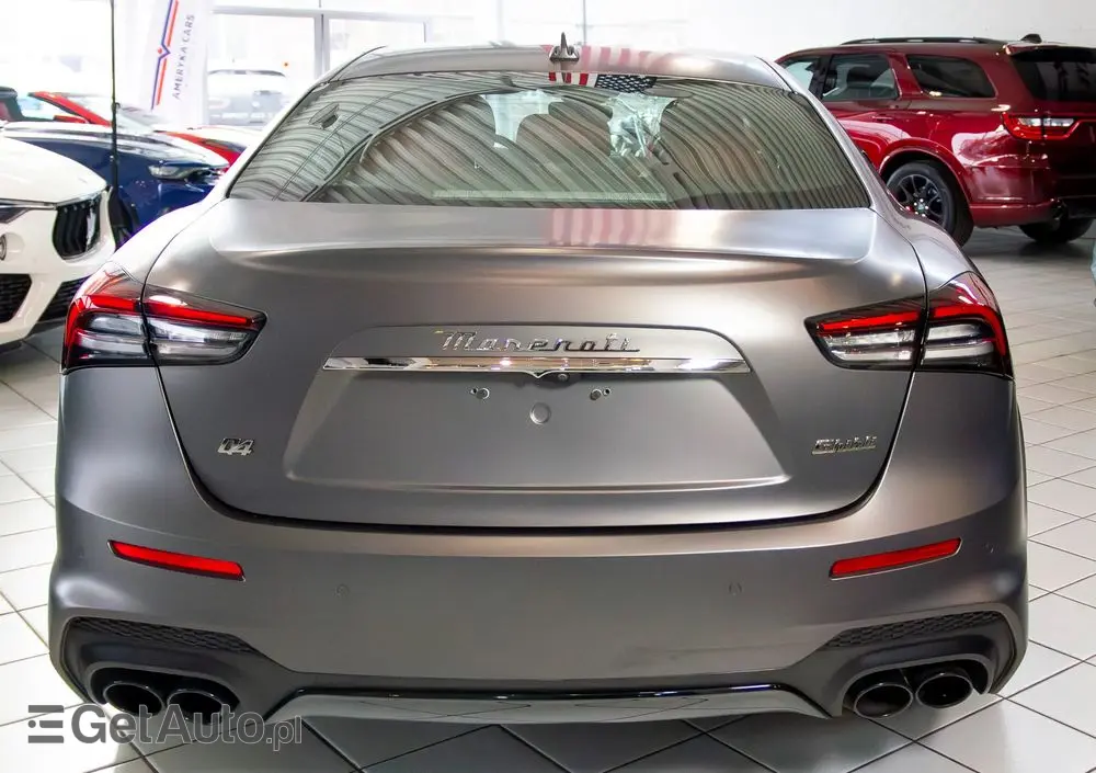 MASERATI Ghibli S Q4 Modena