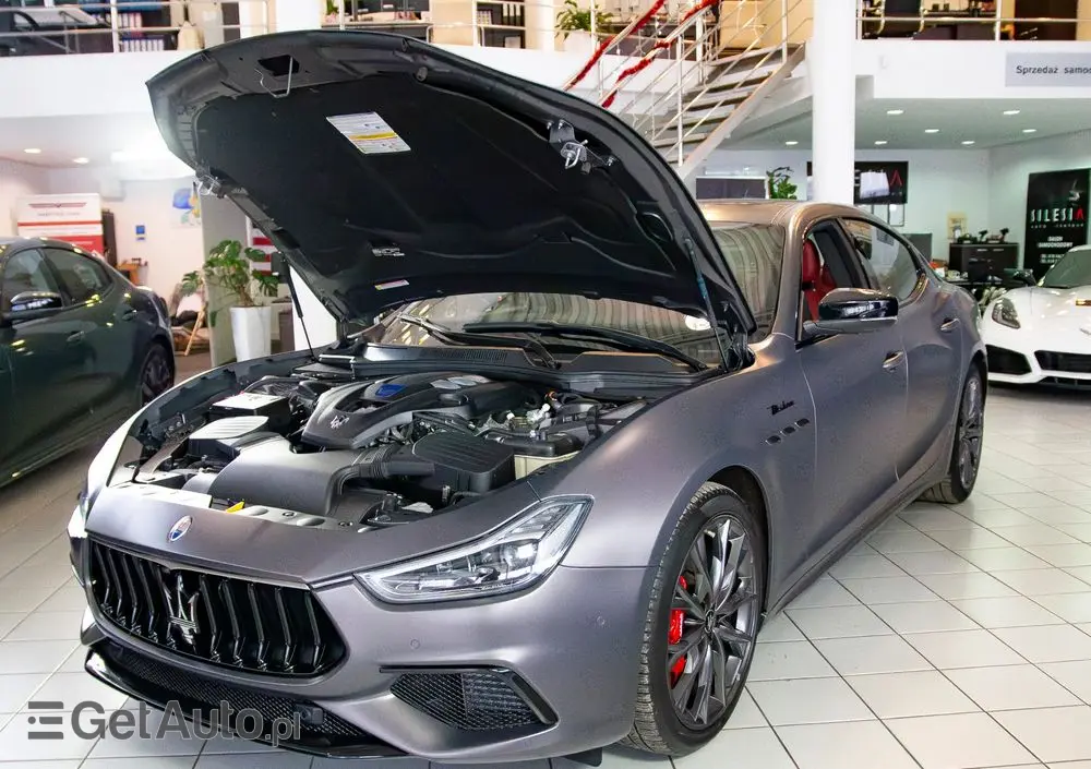 MASERATI Ghibli S Q4 Modena