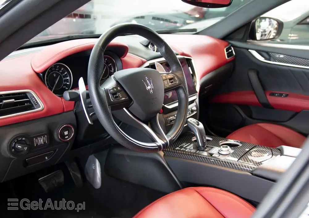 MASERATI Ghibli S Q4 Modena