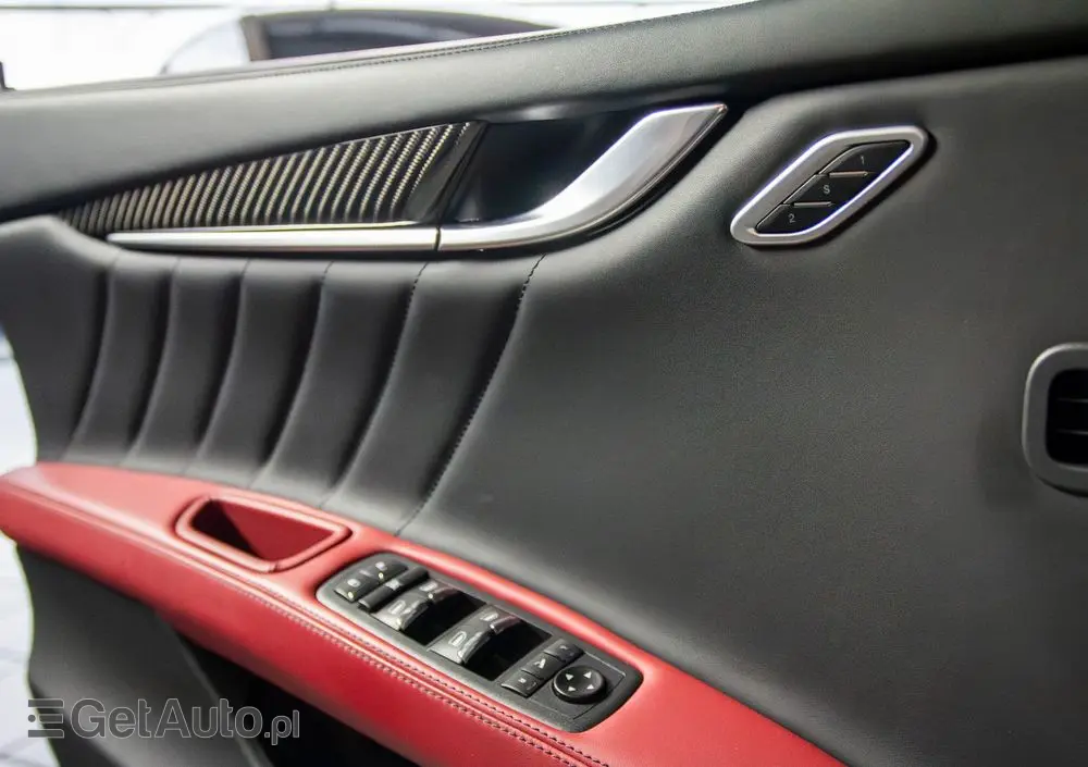 MASERATI Ghibli S Q4 Modena