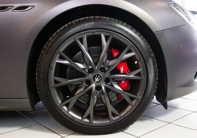 MASERATI Ghibli S Q4 Modena