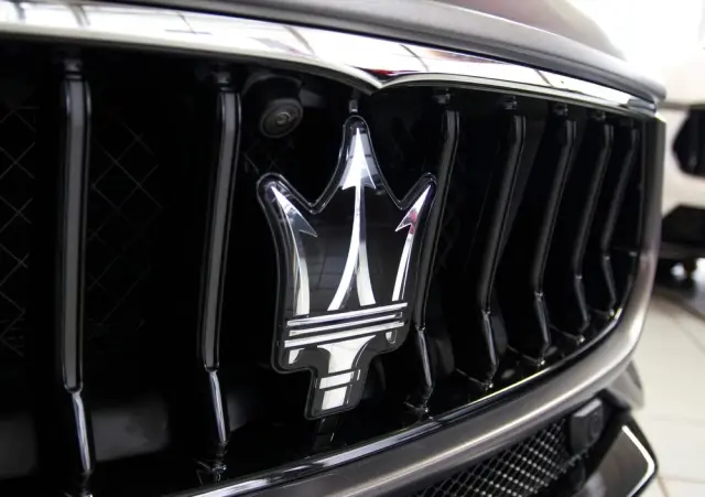 MASERATI Ghibli S Q4 Modena