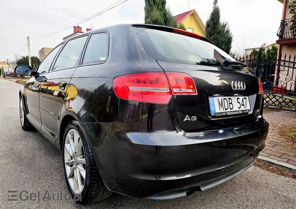 AUDI A3 2.0 TDI Sportback DPF S line Sportpaket (plus)