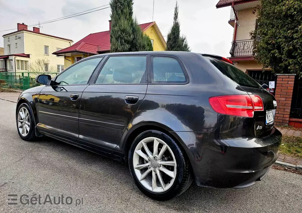 AUDI A3 2.0 TDI Sportback DPF S line Sportpaket (plus)