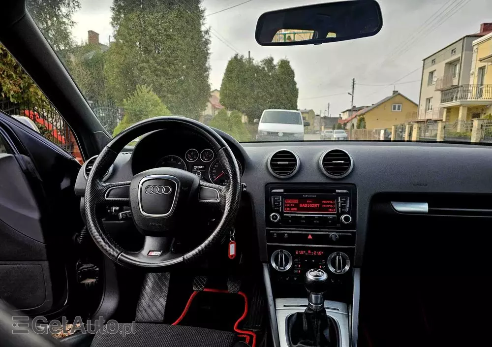 AUDI A3 2.0 TDI Sportback DPF S line Sportpaket (plus)