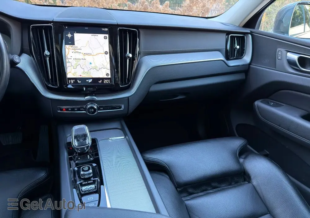 VOLVO XC 60 D5 AWD Inscription