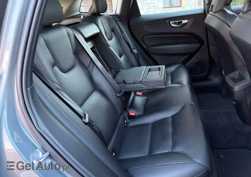 VOLVO XC 60 D5 AWD Inscription