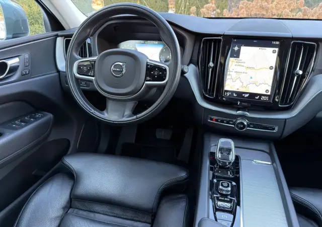 VOLVO XC 60 D5 AWD Inscription