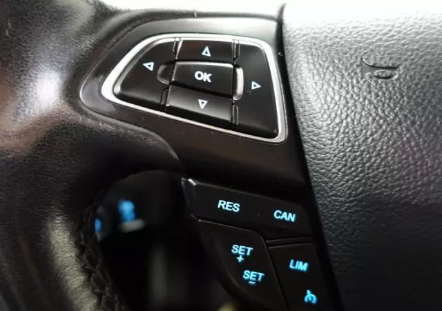 FORD Focus 1.5 EcoBlue Start-Stopp-System ACTIVE STYLE