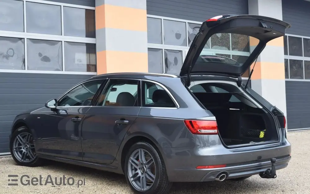 AUDI A4 Avant 2.0 TDI DPF S line Sportpaket
