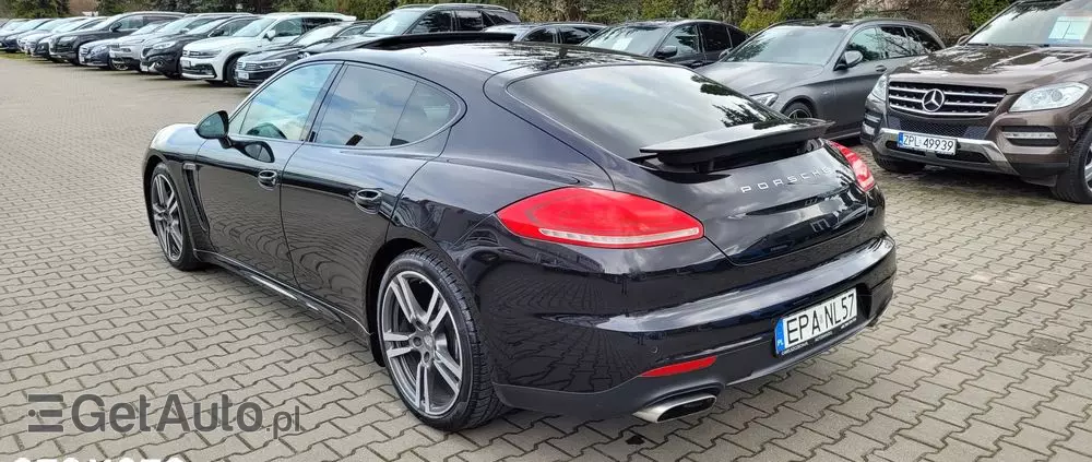 PORSCHE Panamera Diesel