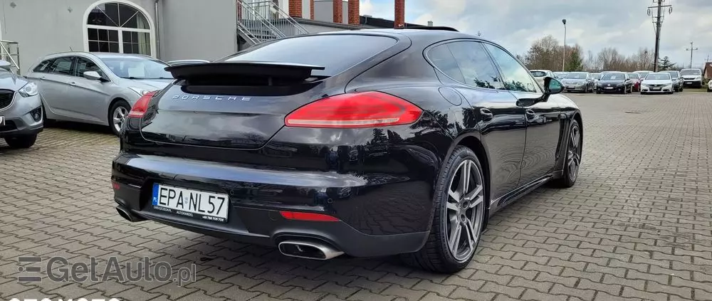 PORSCHE Panamera Diesel
