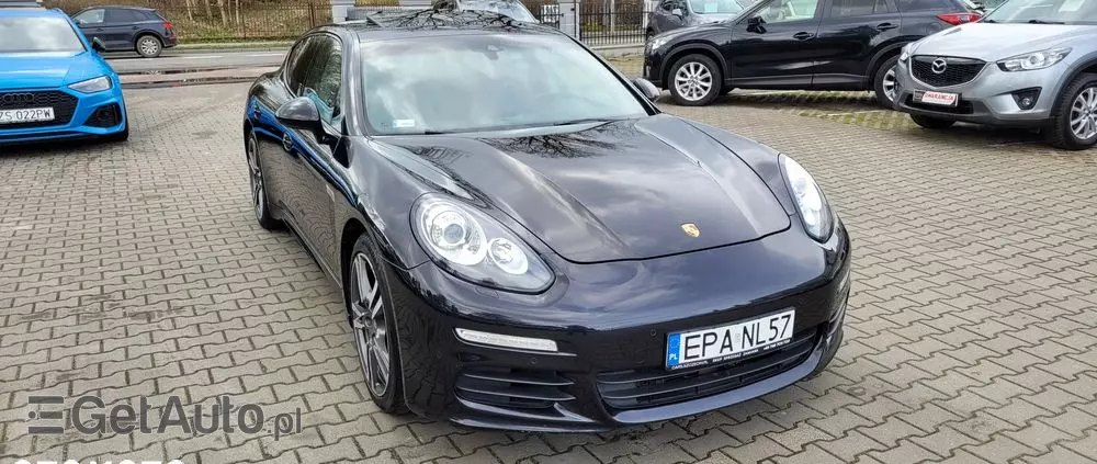 PORSCHE Panamera Diesel