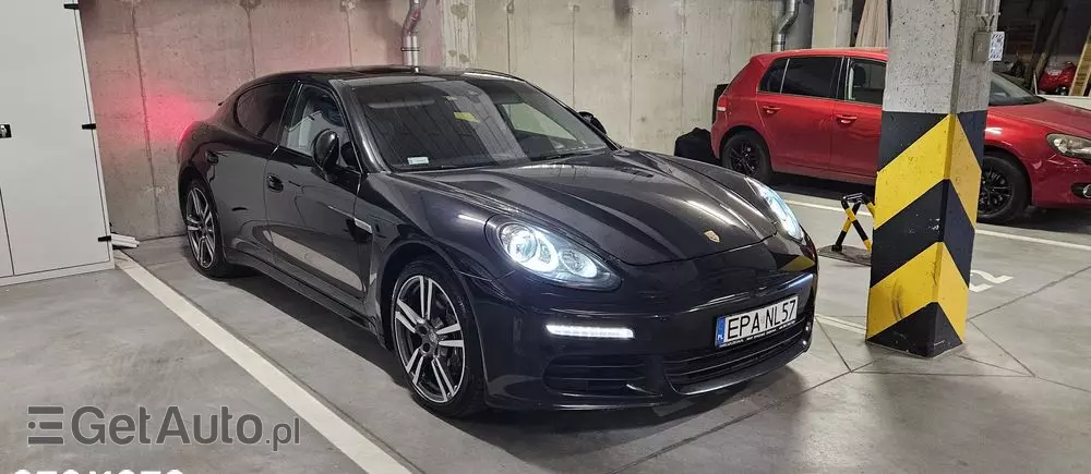 PORSCHE Panamera Diesel