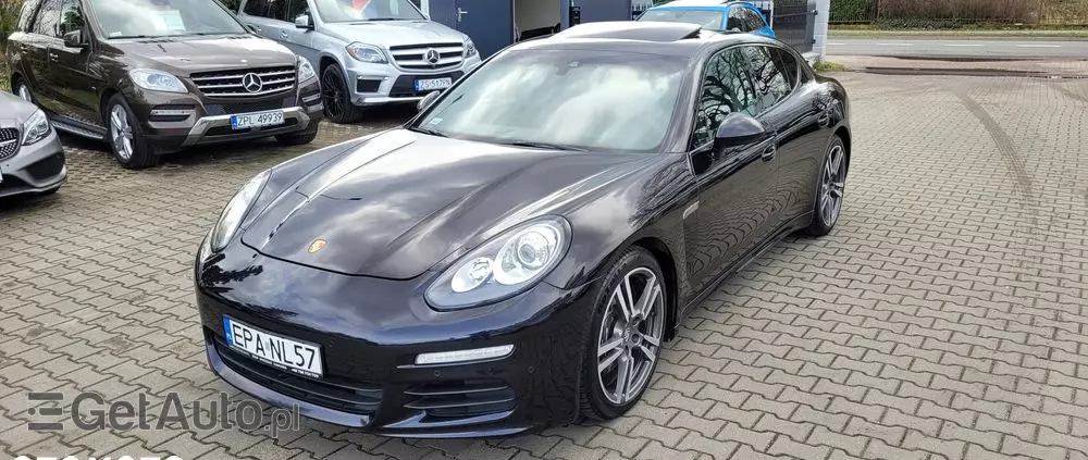 PORSCHE Panamera Diesel