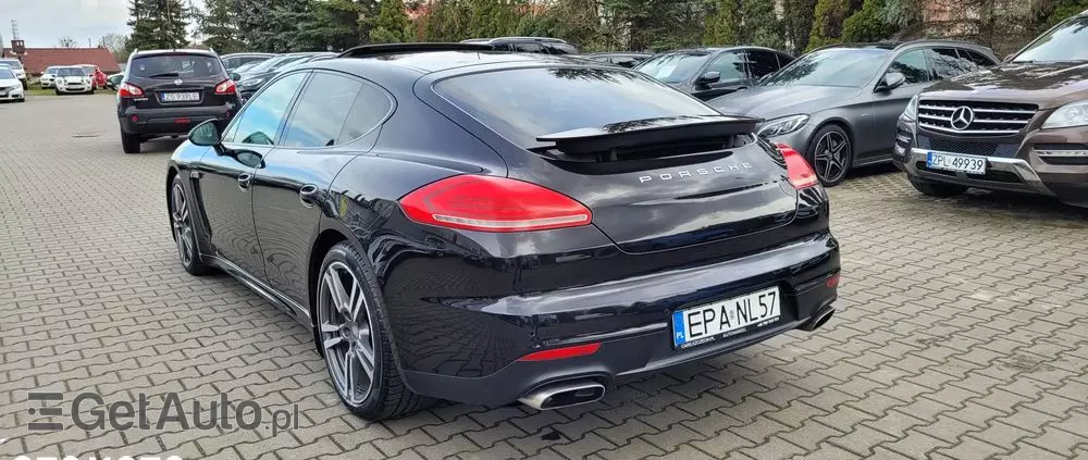 PORSCHE Panamera Diesel