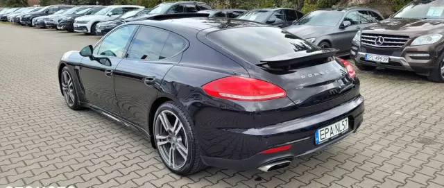 PORSCHE Panamera Diesel