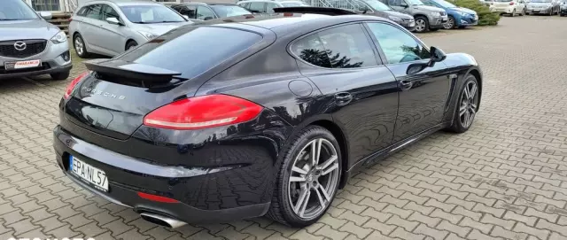 PORSCHE Panamera Diesel