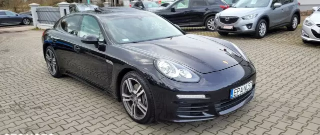 PORSCHE Panamera Diesel