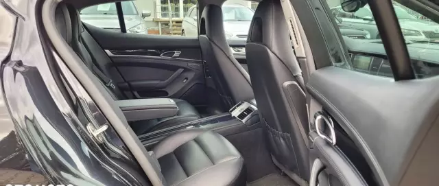 PORSCHE Panamera Diesel