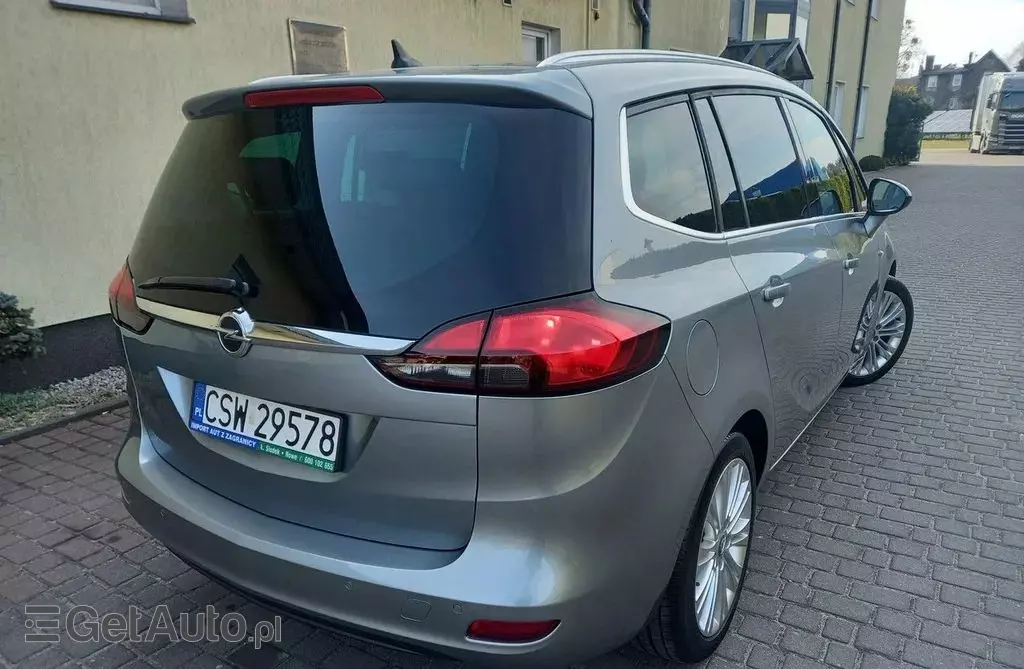 OPEL Zafira 