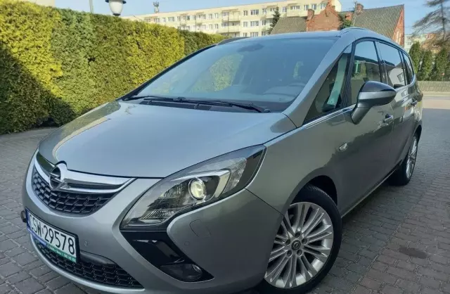 OPEL Zafira 