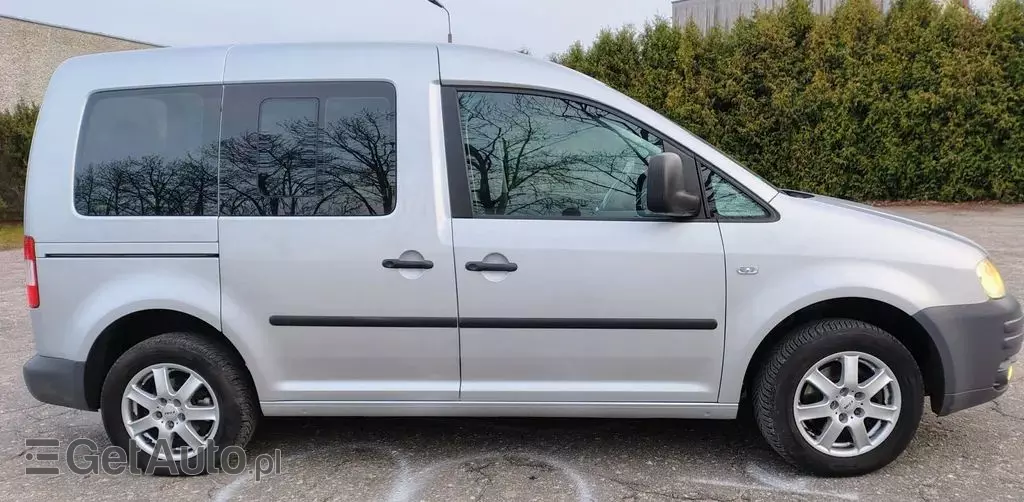 VOLKSWAGEN Caddy 