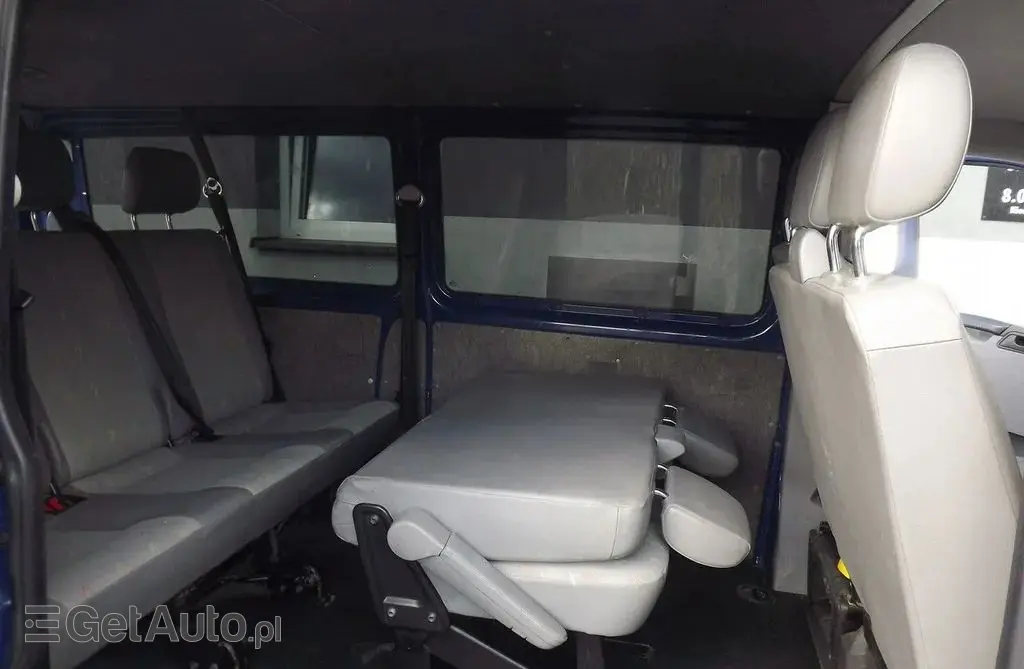 VOLKSWAGEN TRANSPORTER 