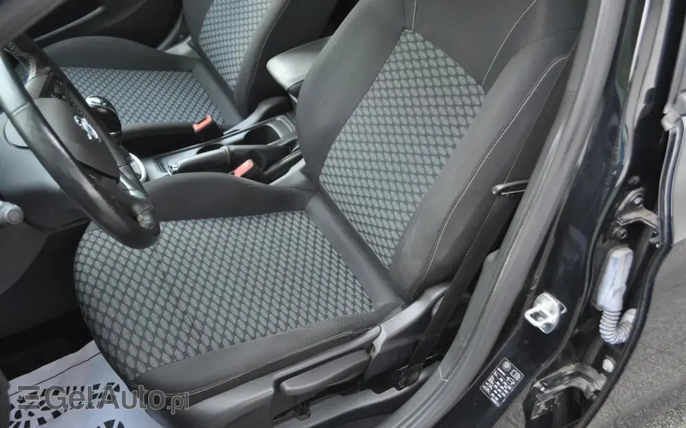 OPEL Astra 1.4 Turbo Edition