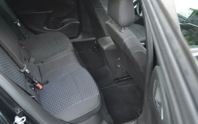 OPEL Astra 1.4 Turbo Edition