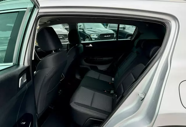 KIA Sportage 1.6 CRDI L Business Line 2WD DCT