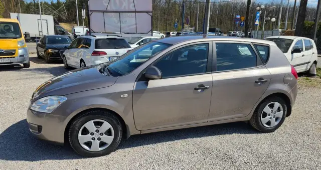 KIA Ceed 1.6 Crdi Comfort