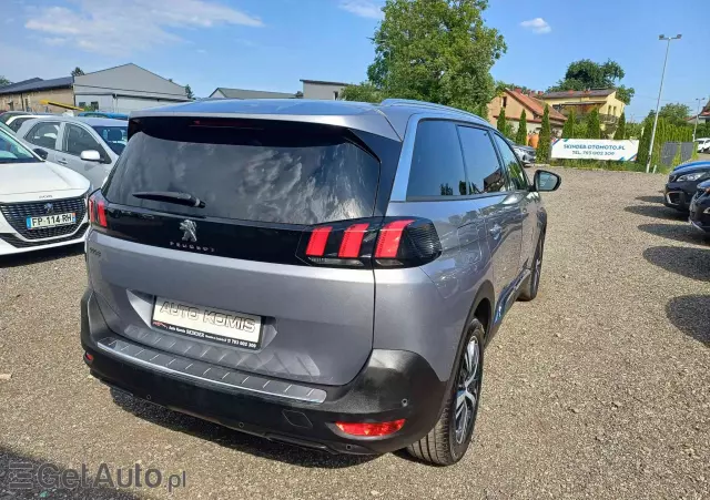 PEUGEOT 5008 Allure 130 S&S